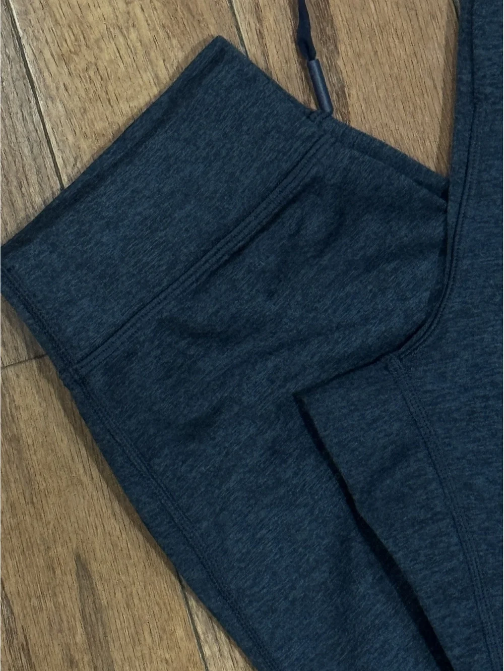 Lululemon Men's Dark Gray Jogger Sweatpants with Zippered Pockets